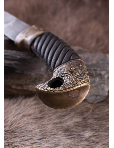 Sable Shashka envejecido, con bayoneta