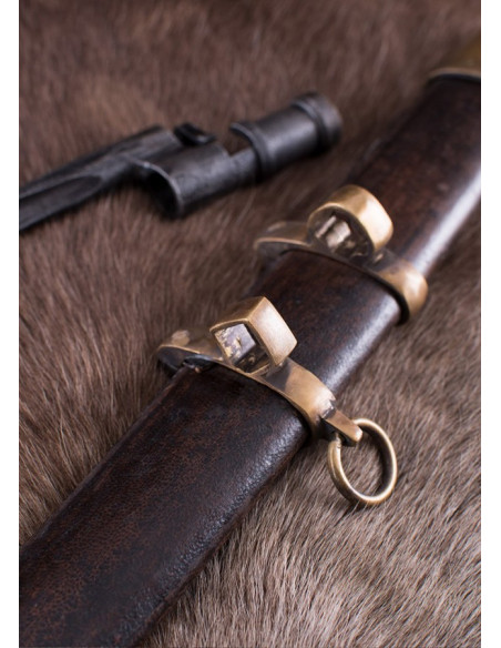 Sable Shashka envejecido, con bayoneta