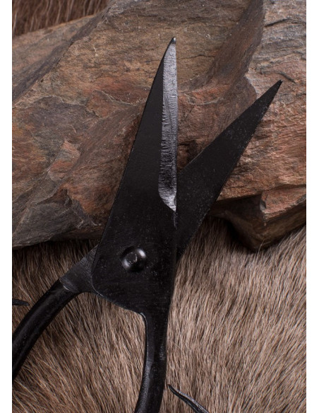 Handgeschmiedete mittelalterliche Schere