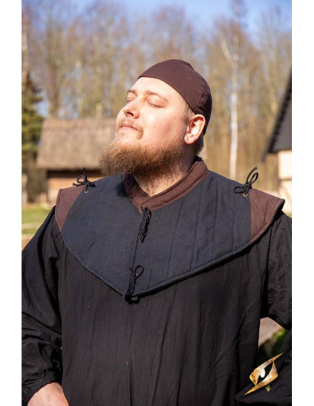 Gepolsterter mittelalterlicher...