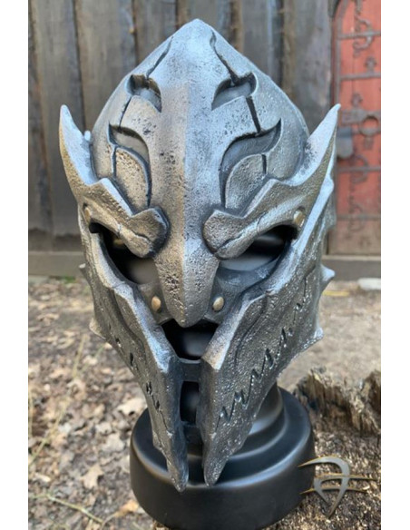 Warrior of Light-hjelm, LARP