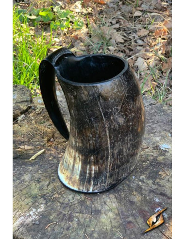 Pitcher of the Barbarians 1L, donkere afwerking