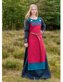 Hilja rode Viking schortjurk met borduursel