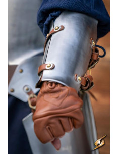 Renegade Adventurer Bracers, poleret finish