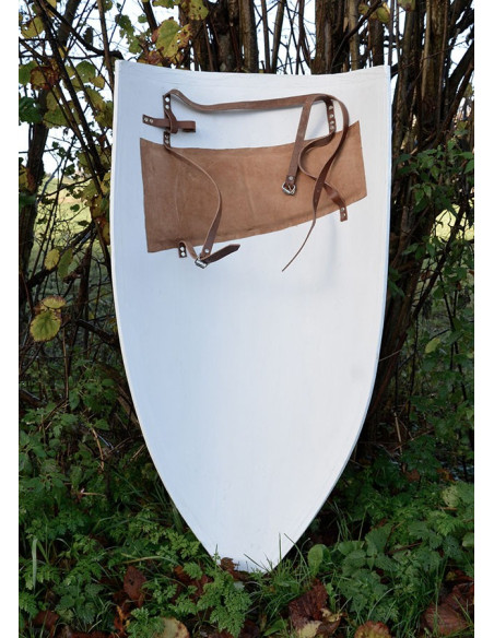 Langer mittelalterlicher Schild zum...