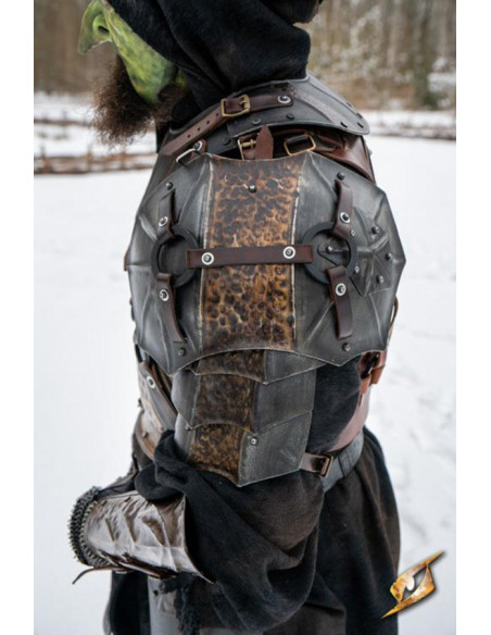 Skulderpuder af Orc Raiders, LARP