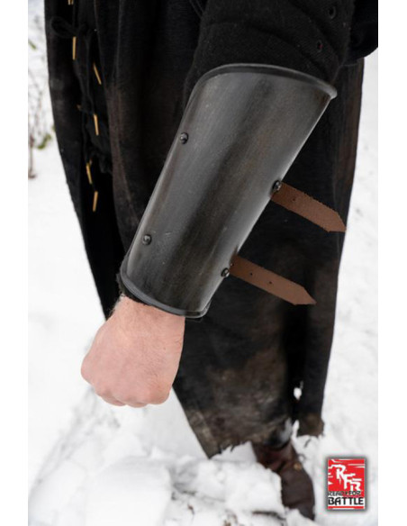 Einfache mittelalterliche Armschienen...