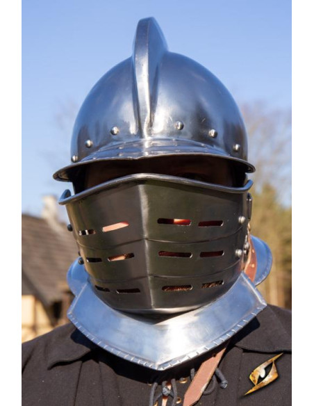 Casco Borgoñota con visera en acero...