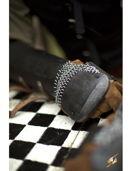 Mittelalterliche Armbänder Bazuband...