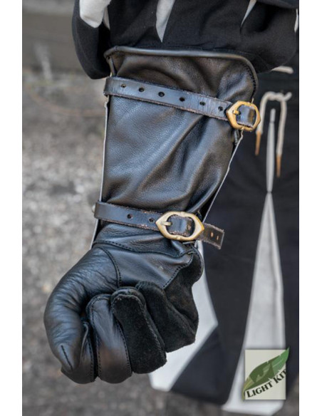 King's armbanden voor LARP, Epic Armory