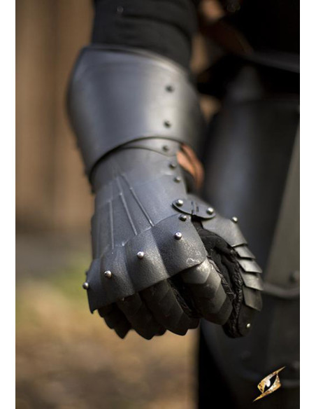 Fantastic Gauntlets of the Undead,...
