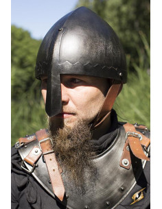 Normandische helm met epische donkere neus, Epic Armory 2
