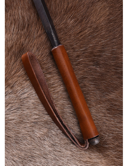 Maza medieval de acero com empuñadura... Maza medieval de acero com empuñadura...