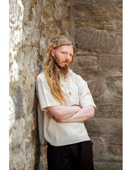 Middelalderskjorte med korte ærmer og...