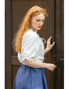 Witte middeleeuwse blouse stropdassen 2