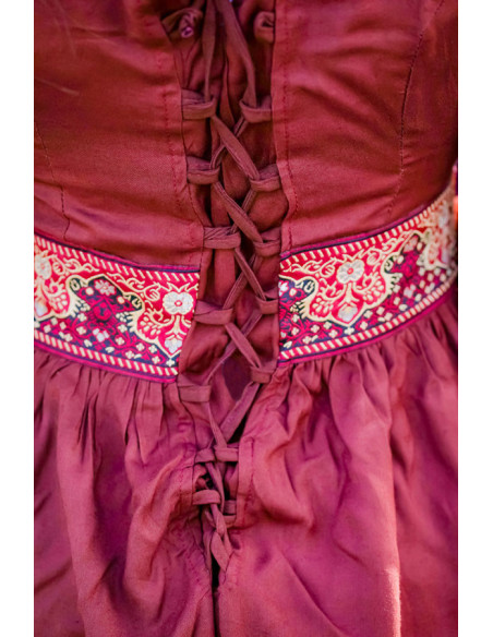 Vestido nobleza medieval, rojo borgoña