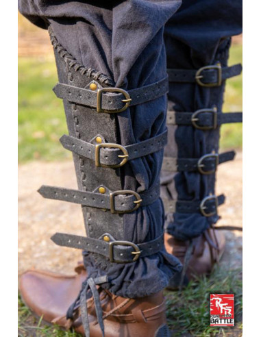 Mittelalterliche Beinschienen des Veteranen, aus schwarzem Leder