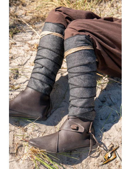 Winingas gedraaid van wol met...