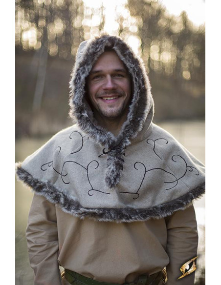 mittelalterliche Haubenschnüre