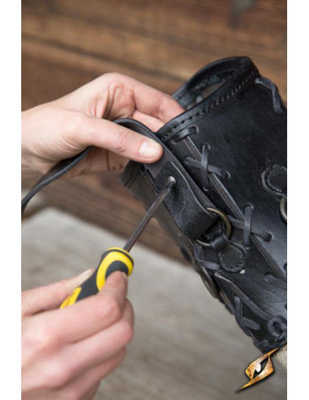 Quiver of the Savages til LARP, sort...