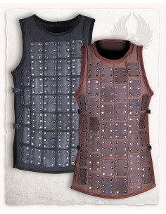 Brigantina medieval Lucas con placas remachadas