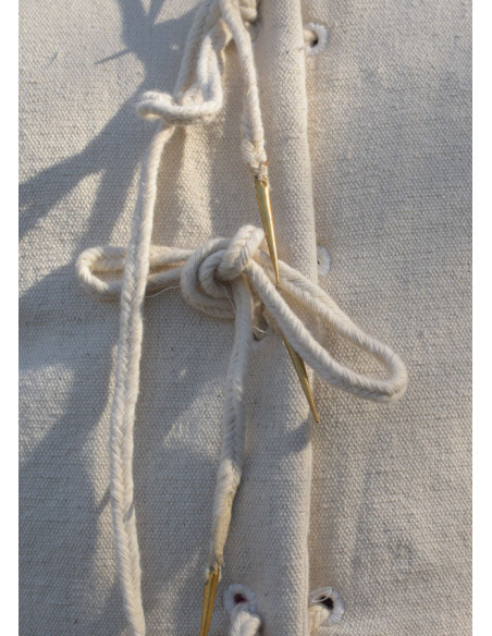 Chaqueta de armar medieval acolchada