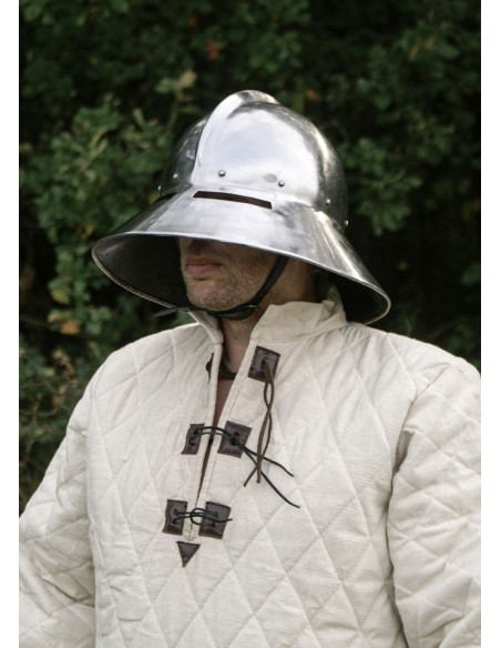 Lang quiltet gambeson med...