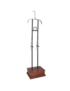 Soporte armadura metal universal con pedestal de madera