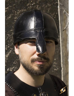 Middeleeuwse spangenhelm in zwart leer voor LARP