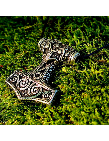 Thors Hammer Amulet Viking Pendant