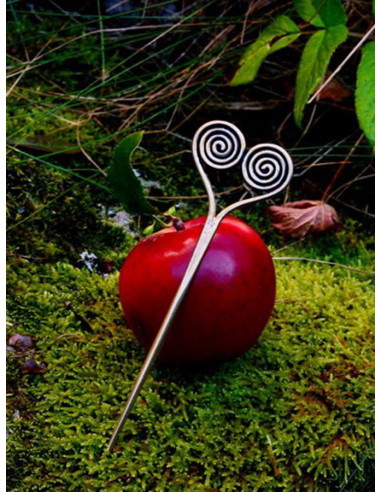 Keltische Anstecknadel mit der Spirale von La Tene