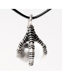 Drakenklauw hanger met grote kristallen bol 2