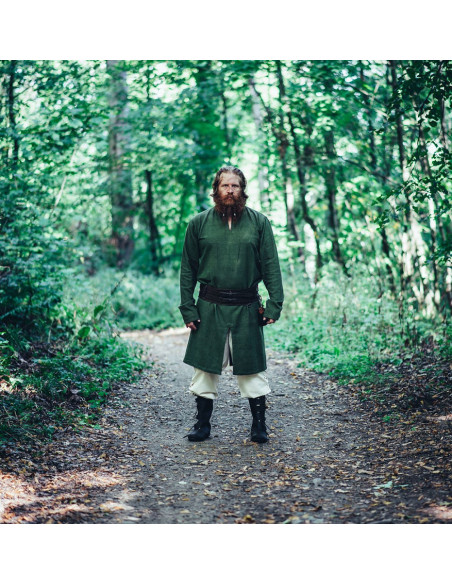 Lang vikingetunika, Lennart