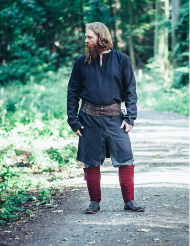 Lang vikingetunika, Lennart