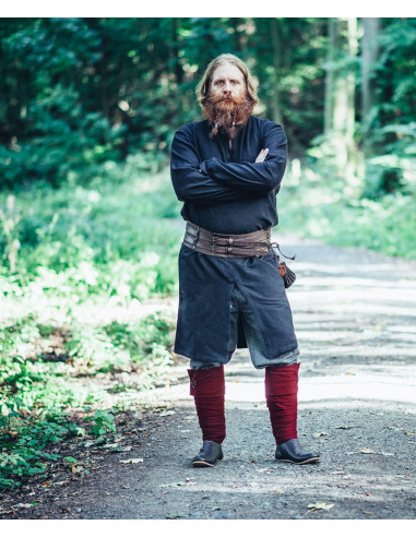Lang vikingetunika, Lennart
