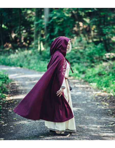 Middelalderkappe med broderi Lyra...