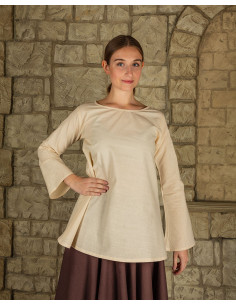 Blusa medieval Valeria manga campana larga, color crema
