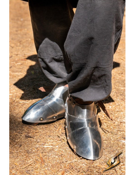 Artikulerede middelalderlige scarps...