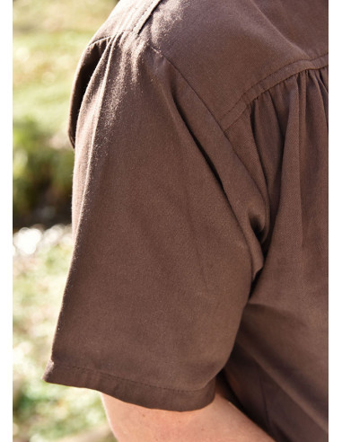 Camisa medieval de verano con mangas cortas, color marrón
