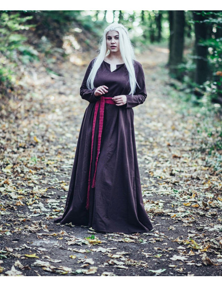 Langer mittelalterlicher roter...