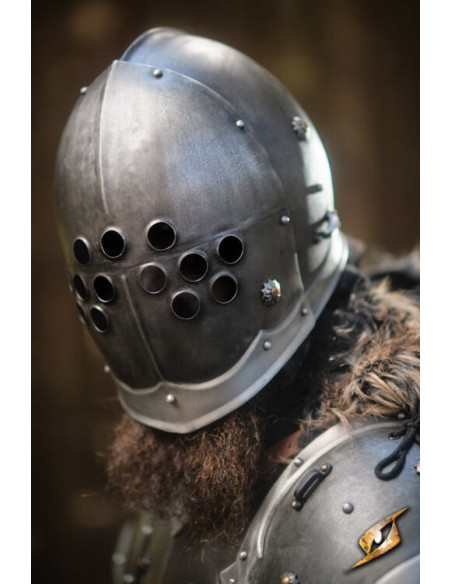 Casco Merodeador serie Ruinoso de... Casco Merodeador serie Ruinoso de...