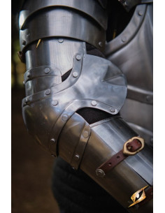 Gepolijst stalen armbeschermers Captain serie, Epic Armory 2