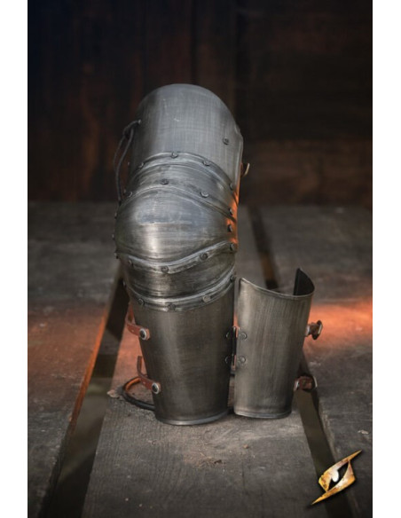 Armschützer aus schwarzem Stahl der...