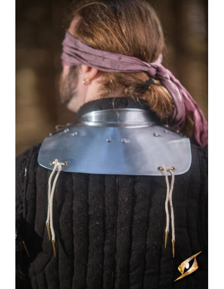 Gorget in gepolijst staal...