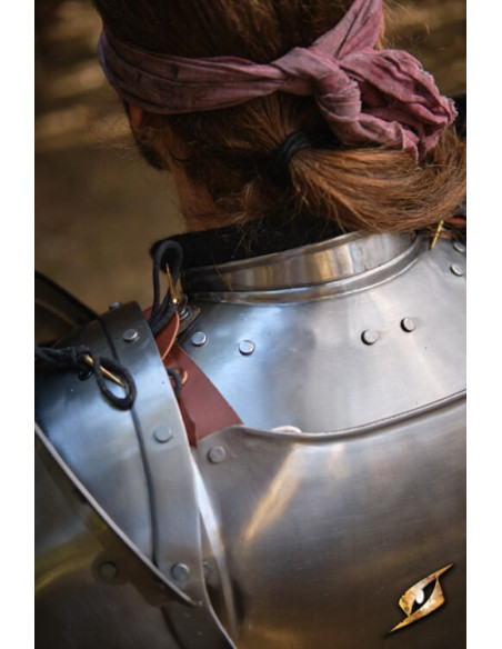 Gorget in gepolijst staal...