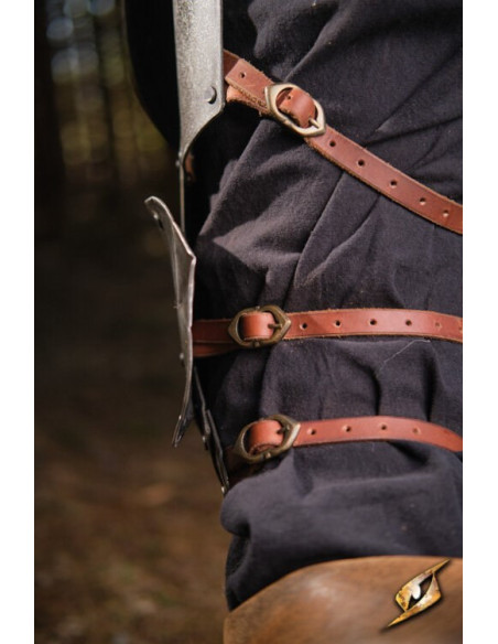 Beinschützer aus schwarzem Stahl der...