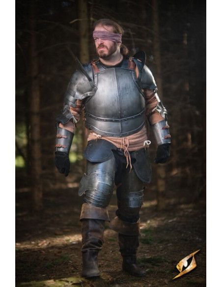 Komplet sæt i kaptajnserien i mørk...