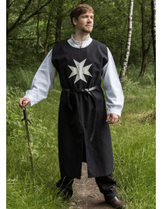 Tabardo medieval caballeros Hospitalarios, negro blanco 2