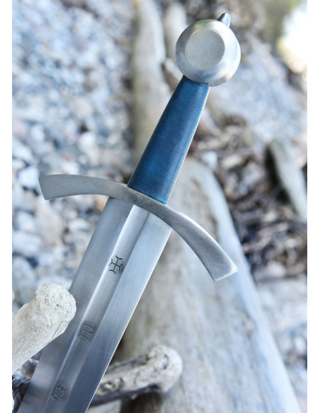 Espada medieval una mano, lago...