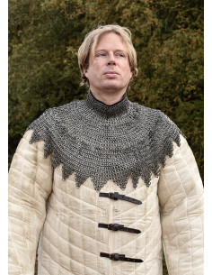 Bispekappe med læderremme og spænder, blandet flad ring